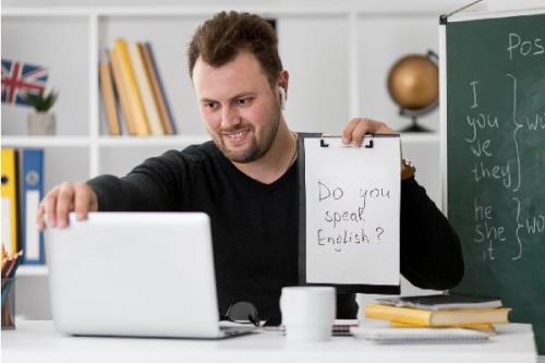 معلم خصوصی زبان انگلیسی راهی سریع برای یادگیری زبان آیلتس