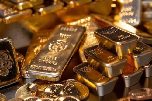 قیمت جهانی طلا امروز ۸ فروردین اونس به ۳۰۷۳ دلار و۴ سنت رسید