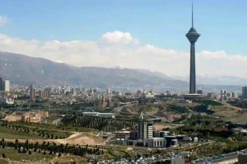 در راه تشییع رهبر شهید، فقط آب توزیع خواهد شد
