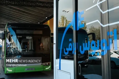 داستان حمله آمریکا به اتوبوس های تهران ۱۷ دستگاه یوتانگ از بین رفت