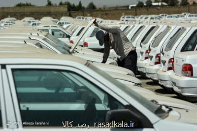 تلاش دلال ها ناكام ماند توقف خرید و فروش در بازار خودرو